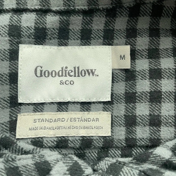 Men’s medium Goodfellow & Co. long sleeve button down shirt - Picture 3 of 4